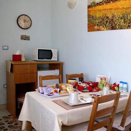 Pollena Trocchia Bed And Breakfast Sommavesuvio מראה חיצוני תמונה